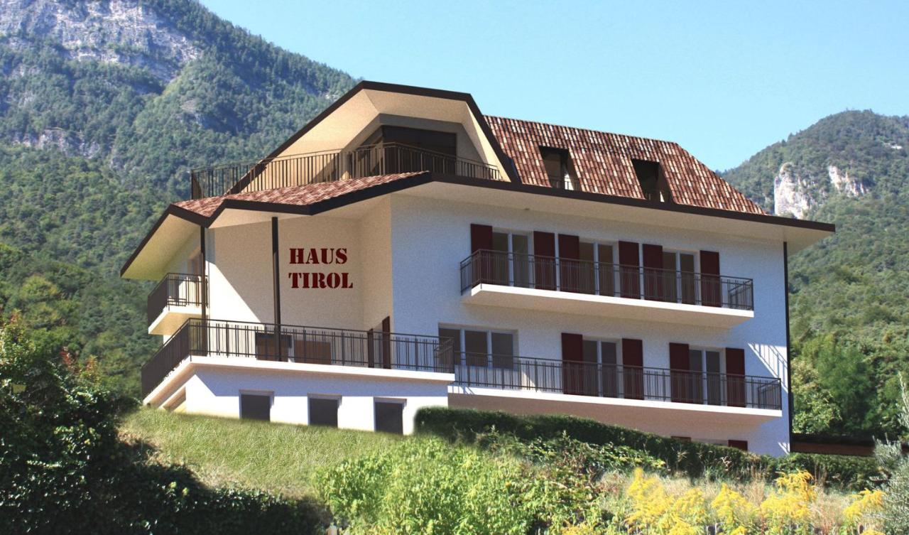 Haus Tirol Apartment Caldaro Exterior photo